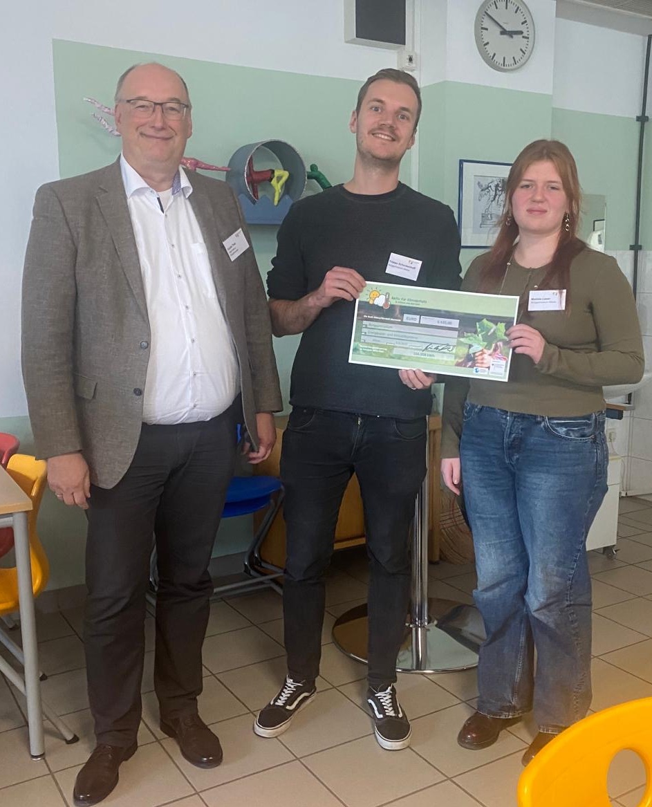 Burggymnasium verbessert Klimabilanz – über 100.000 kWh eingespart!