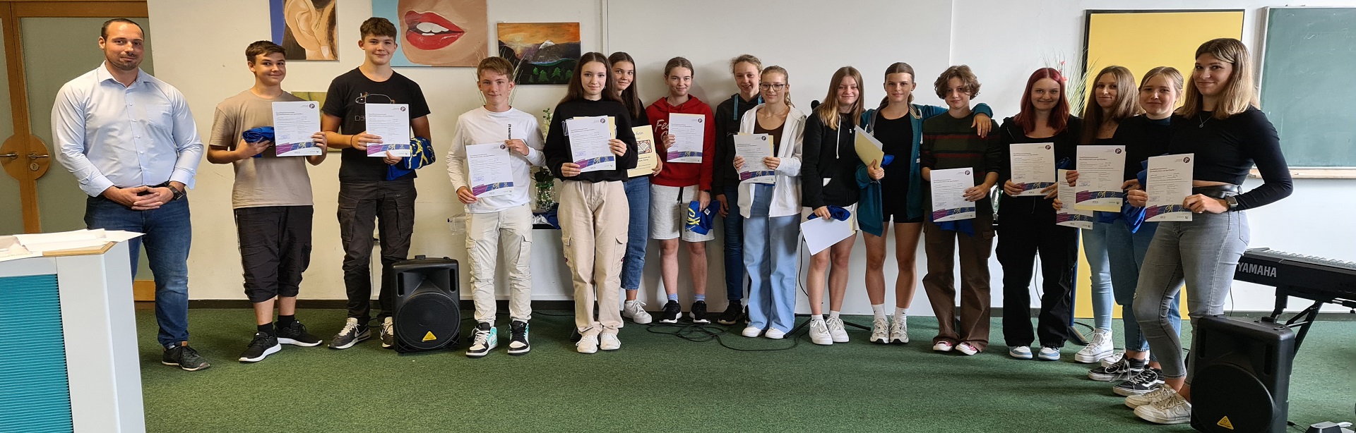 UNSERE SPORTHELFER