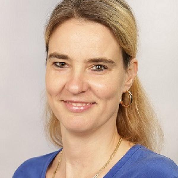 Blümel, Melanie